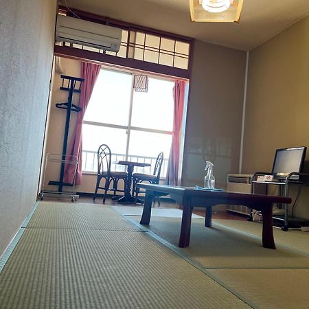 Ishiuchi Ski Center Minamiuonuma Экстерьер фото