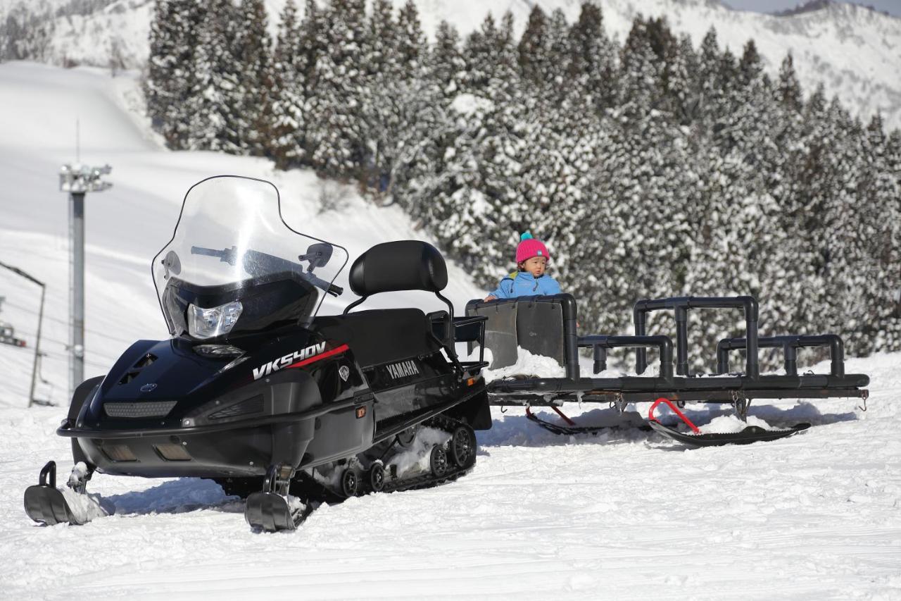 Ishiuchi Ski Center Minamiuonuma Экстерьер фото